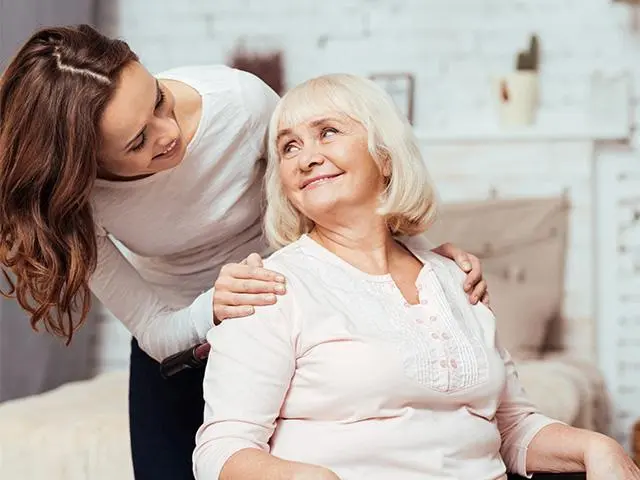 NOS AUXILIAIRES DE VIE INTERVIENNENT A SAUJON POUR AIDER NOS SENIORS